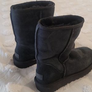 Womens Black Ugg Boots size 7 NEW without tags